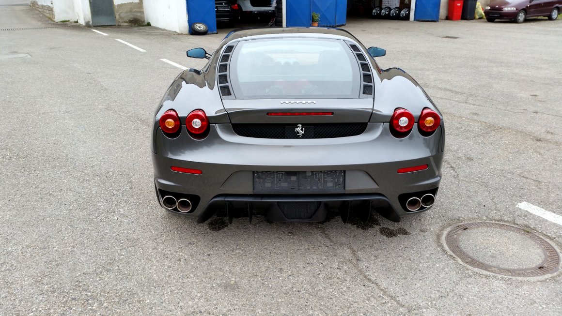 auto_reinigung_polieren_ferrari4