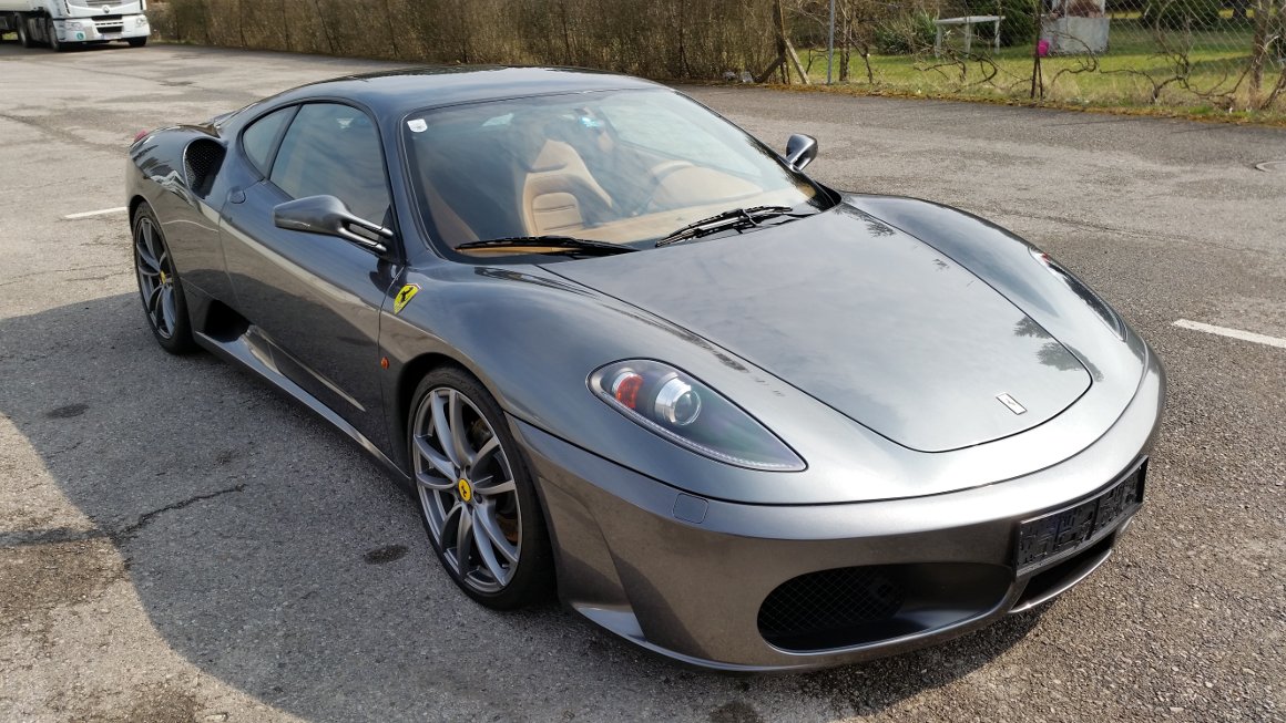 auto_reinigung_polieren_ferrari6